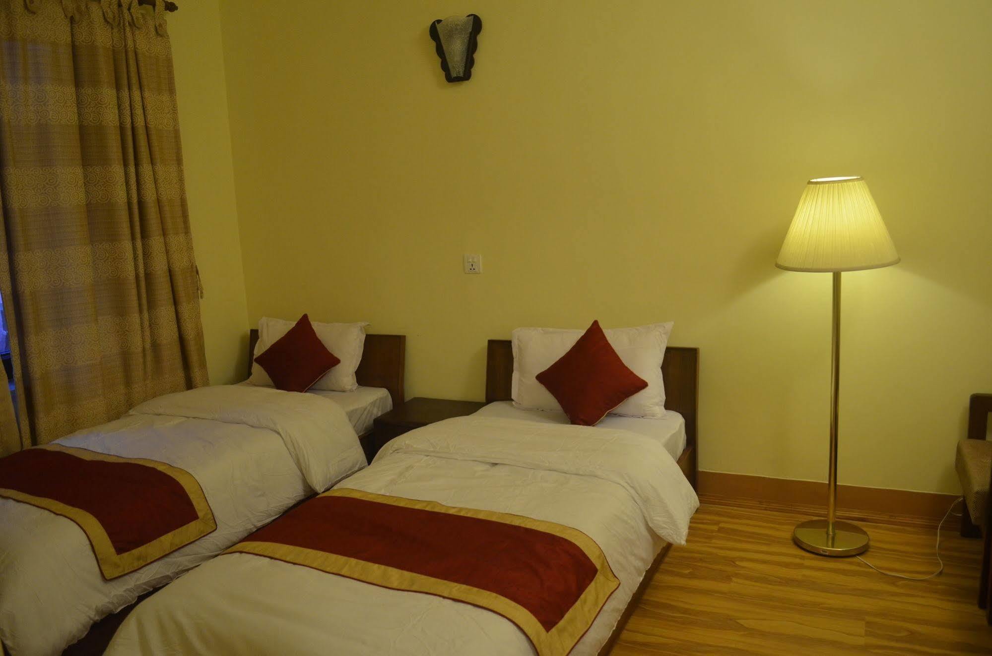 Potala Tourist Home Katmandu Dış mekan fotoğraf